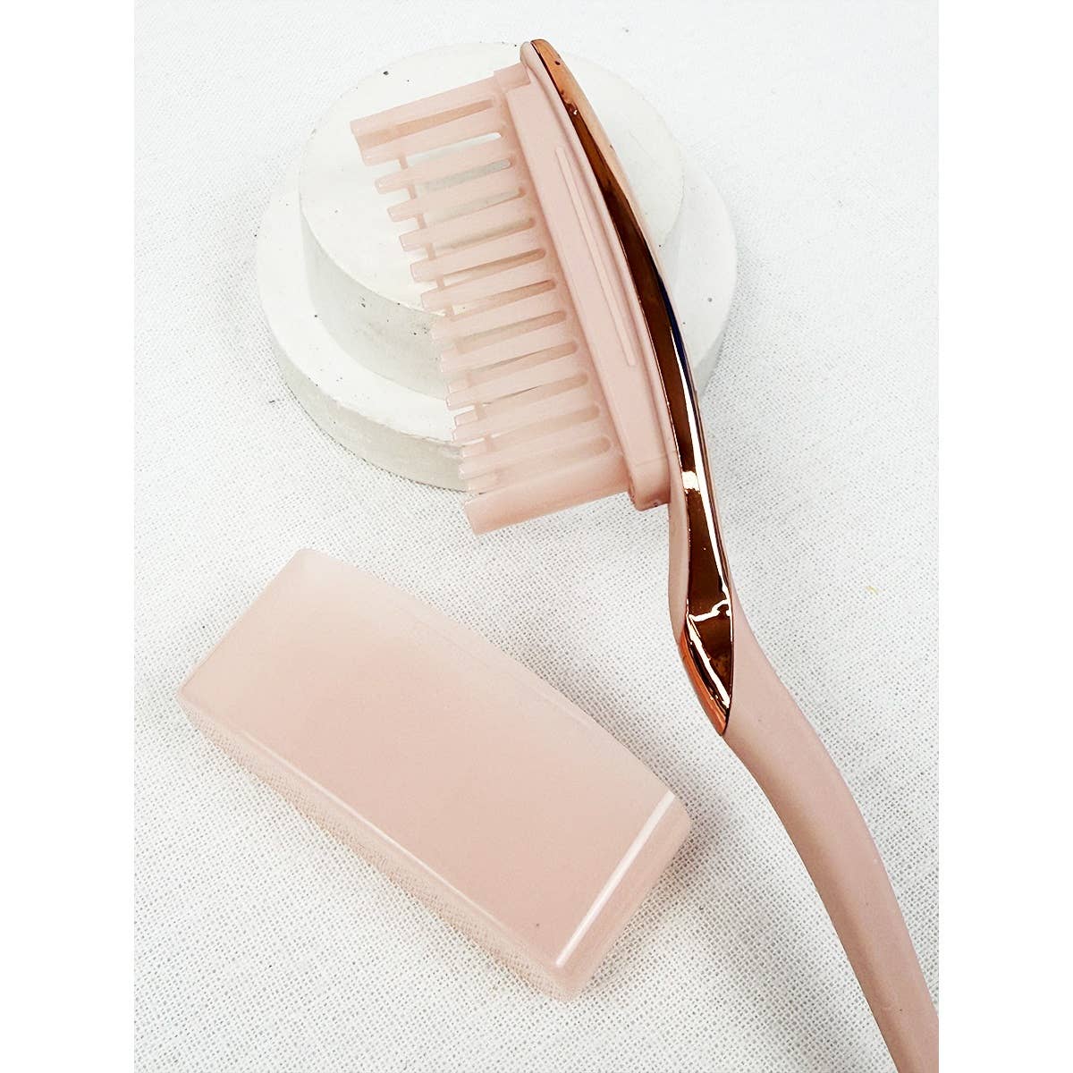 Volume Hair Brush With Tail Handle Back Combing For All Hair Types