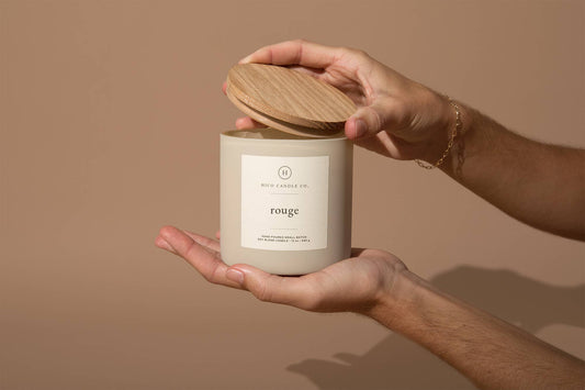 Scented Candle Rouge Fragrance With Bergamot Pomegranate Jasmine Oakmoss Amber