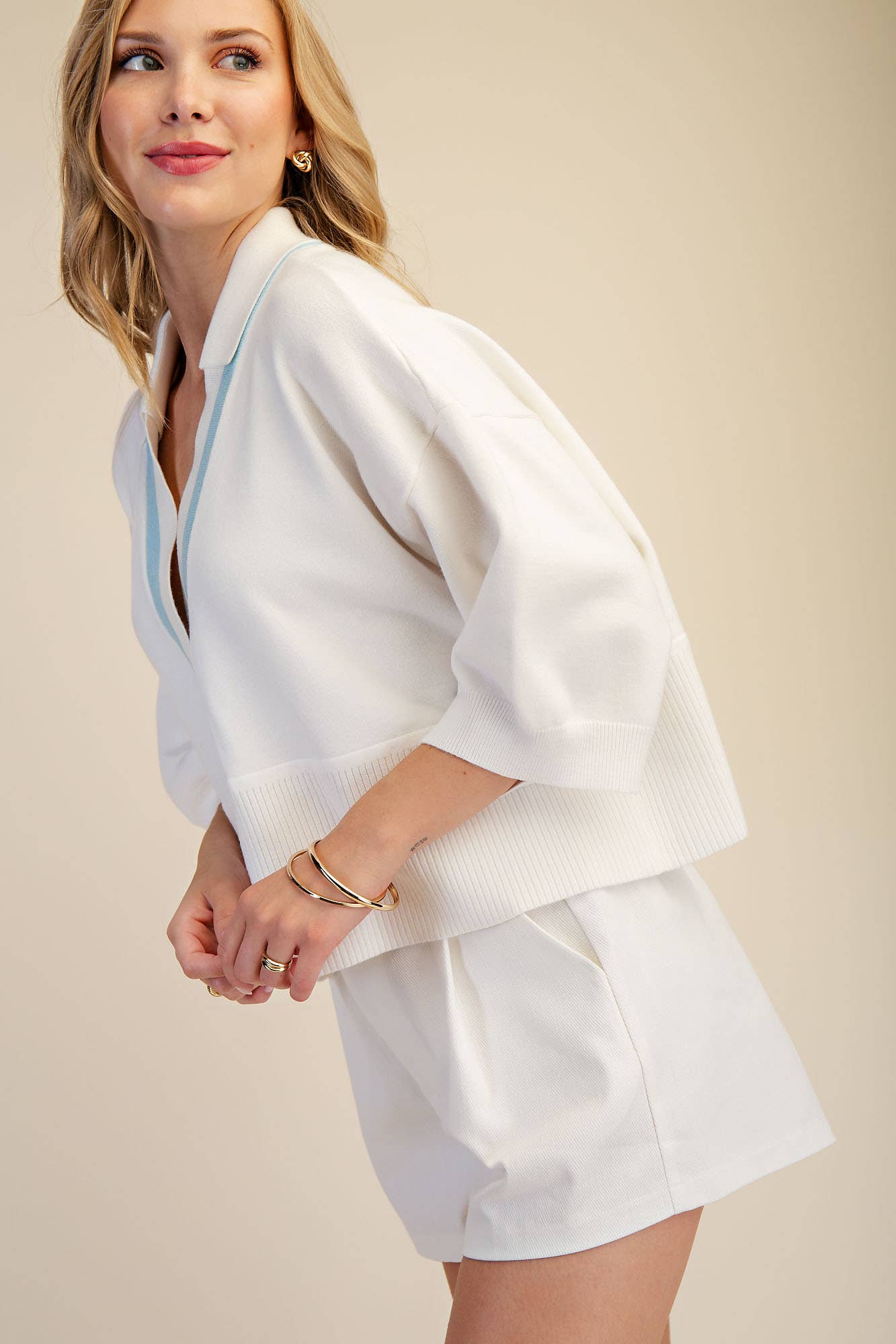 Springs Sweater With Collar And Blue Contrast Trim For Modest Look Loose Fit Dropped Shoulder