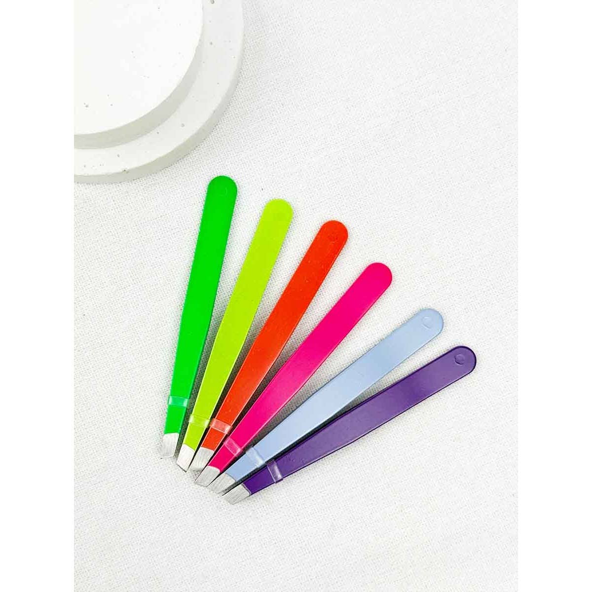 Eyebrow Tweezer - THE BEST - Slanted Stainless Steel Professional Beauty Tool