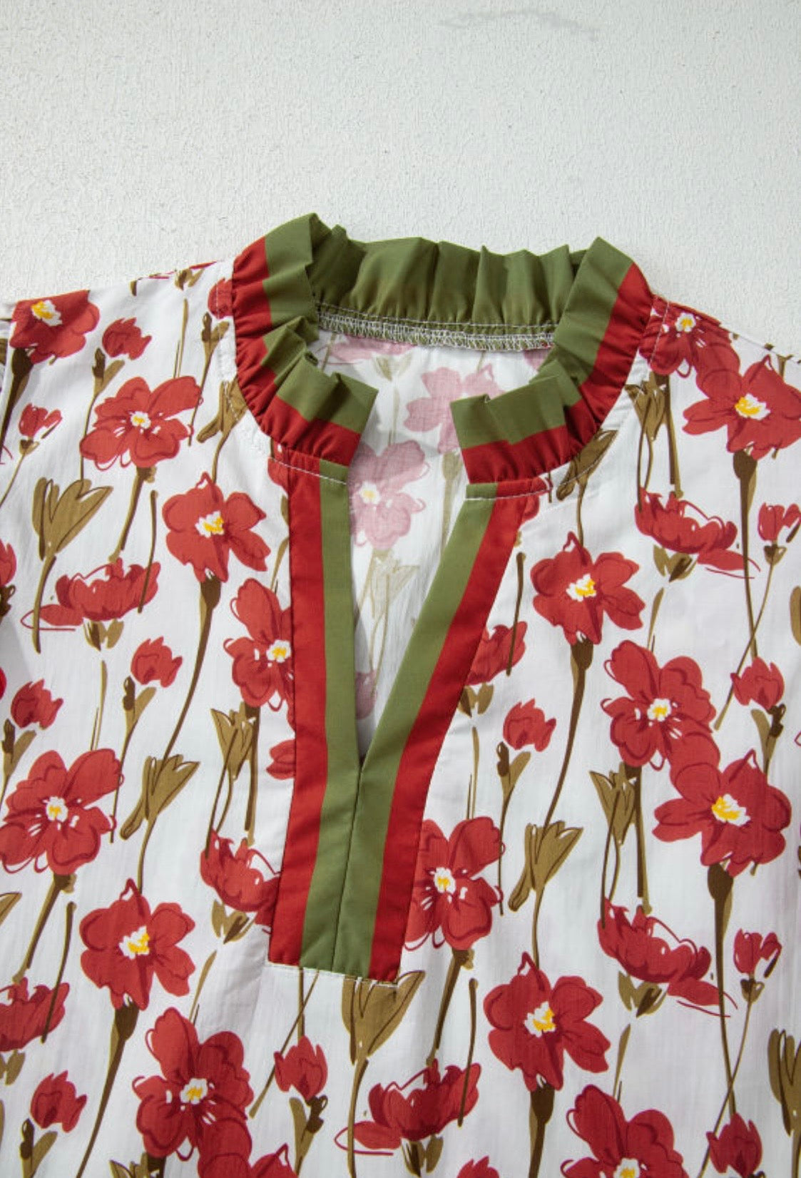 Blouse With Floral Ruffle Sleeves | Everyday Flair