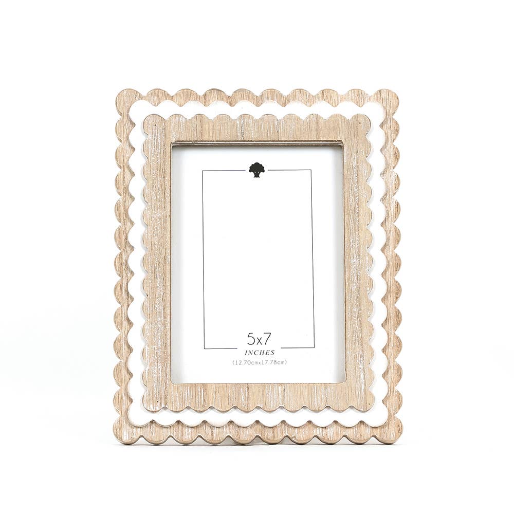 Whimsical Scalloped Wood Photo Frame 5x7 In Natural White For Memories