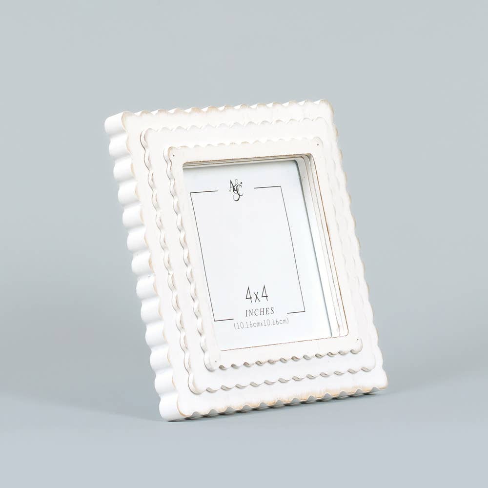 White Wood Scallop Edge Photo Frame With Easel Back Holds 4x4 Photo