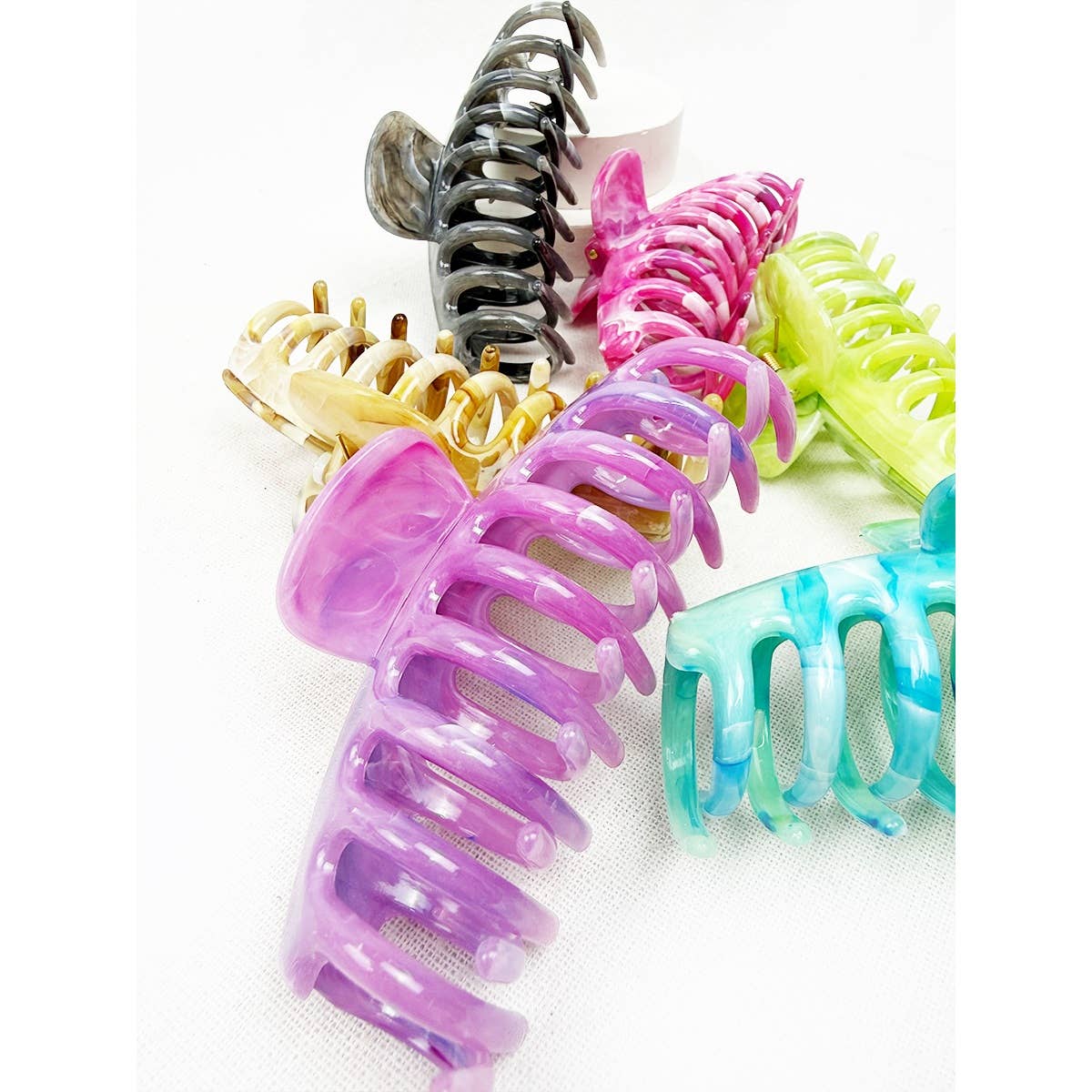 Hair Claw Clip Marbled Round Finish Assorted Colors